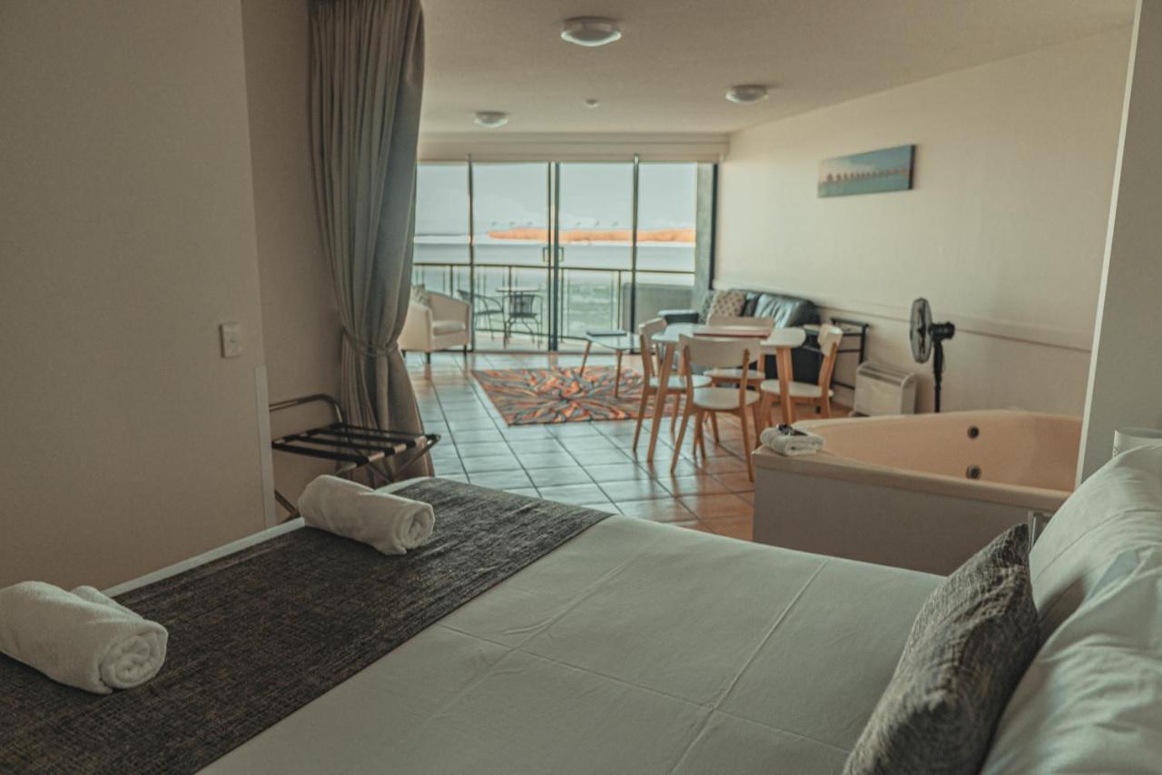 La Promenade Apart otel Caloundra Dış mekan fotoğraf